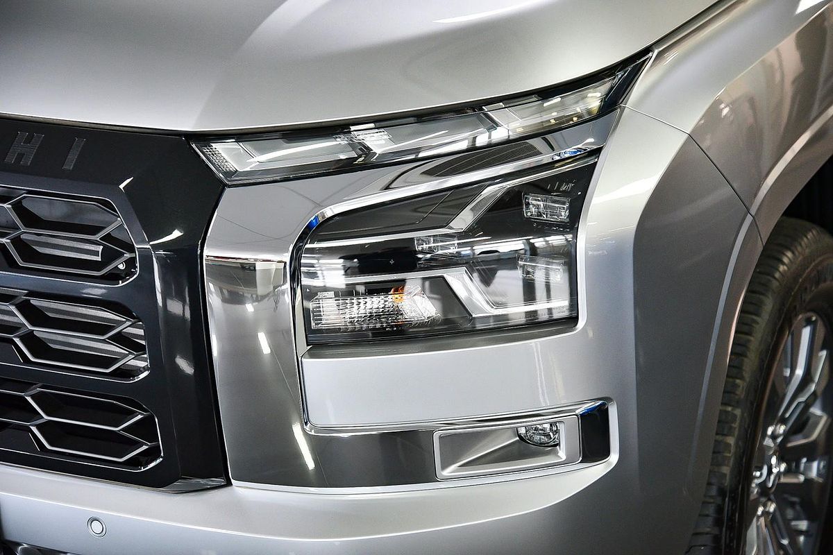 2025 Mitsubishi Triton GLS MV 4X4