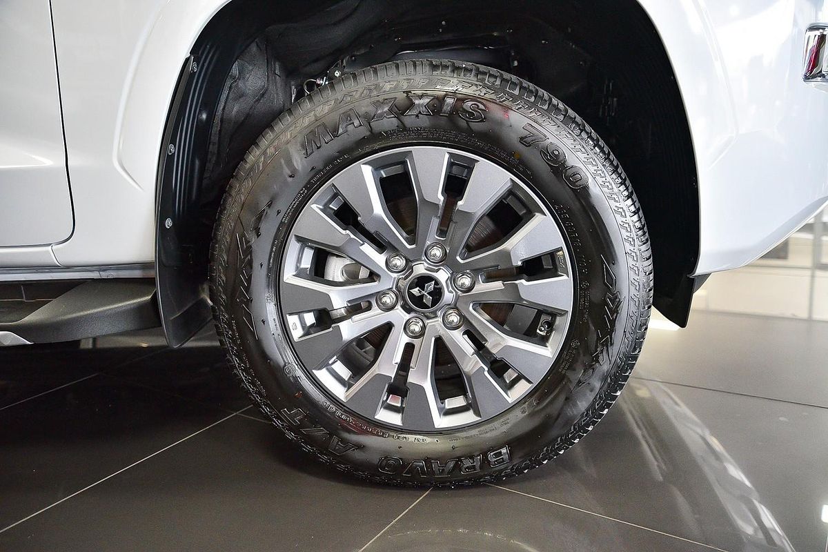 2025 Mitsubishi Triton GLS MV 4X4