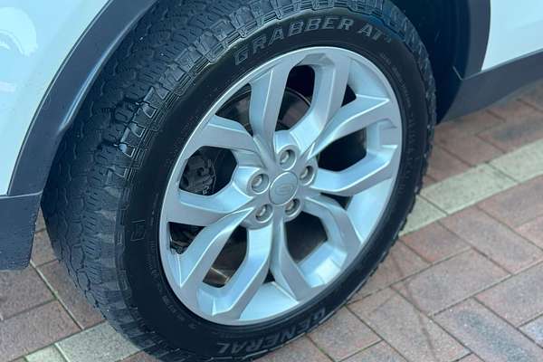 2017 Land Rover Discovery Sport TD4 150 SE L550