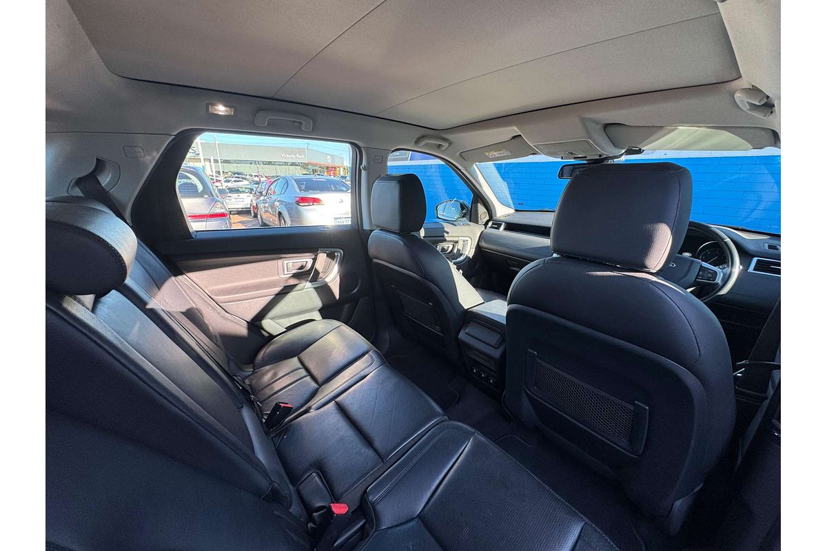 2017 Land Rover Discovery Sport TD4 150 SE L550