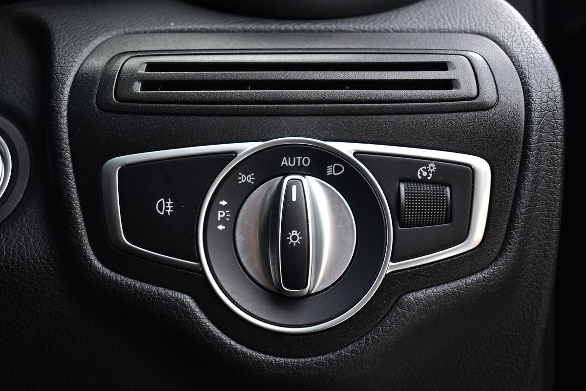 2022 Mercedes-Benz GLC-Class GLC200 X253