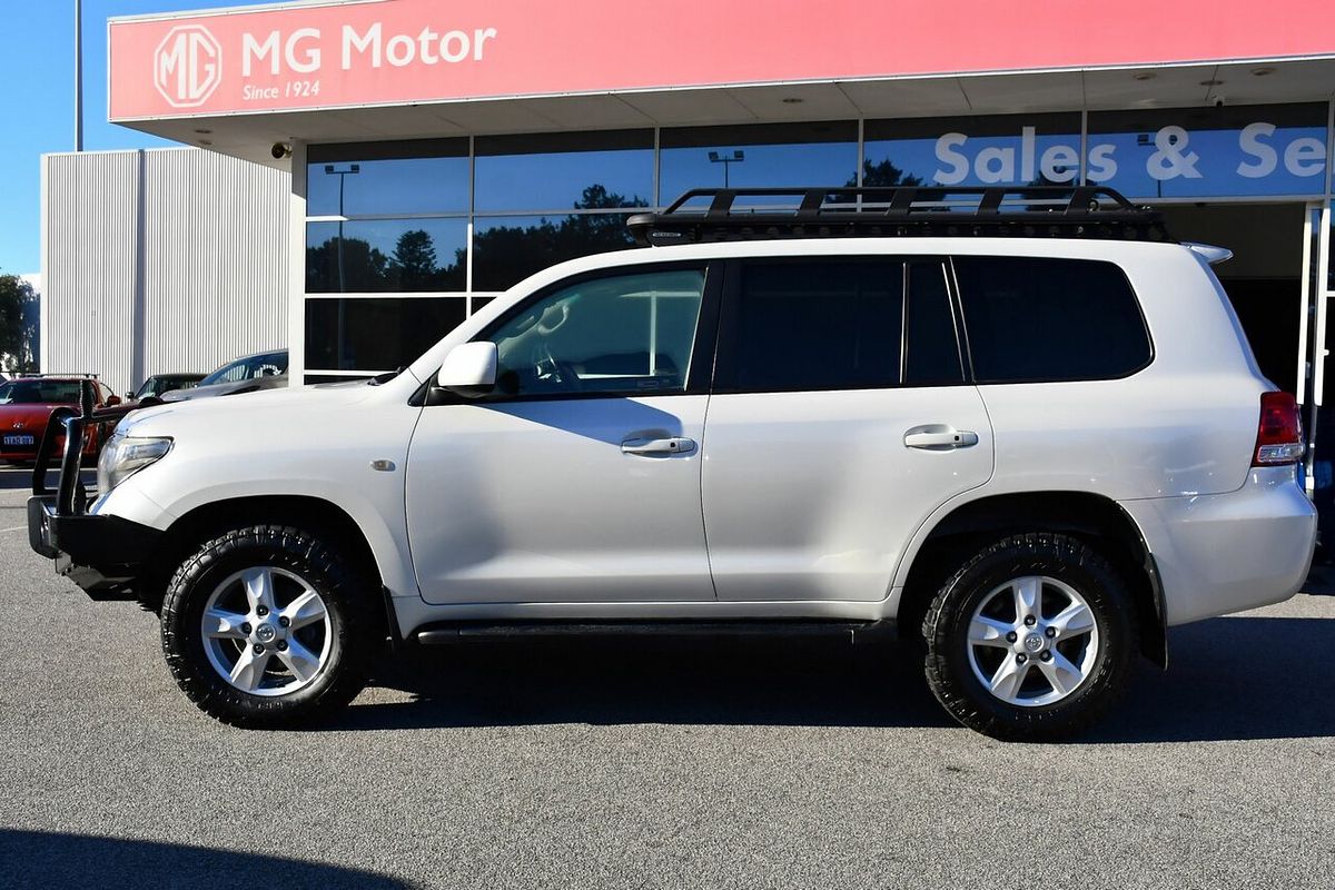 2010 Toyota Landcruiser Sahara VDJ200R