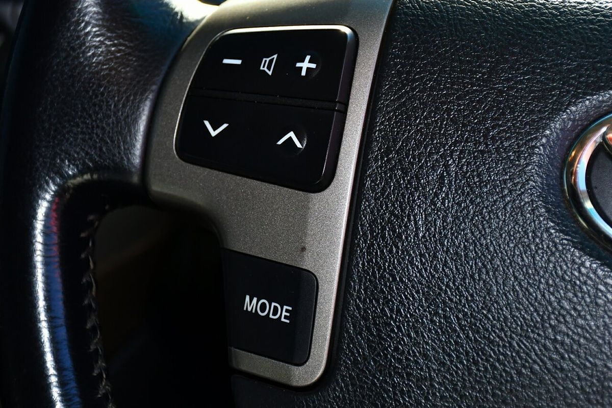 2010 Toyota Landcruiser Sahara VDJ200R