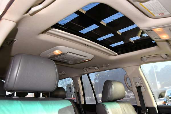 2010 Toyota Landcruiser Sahara VDJ200R