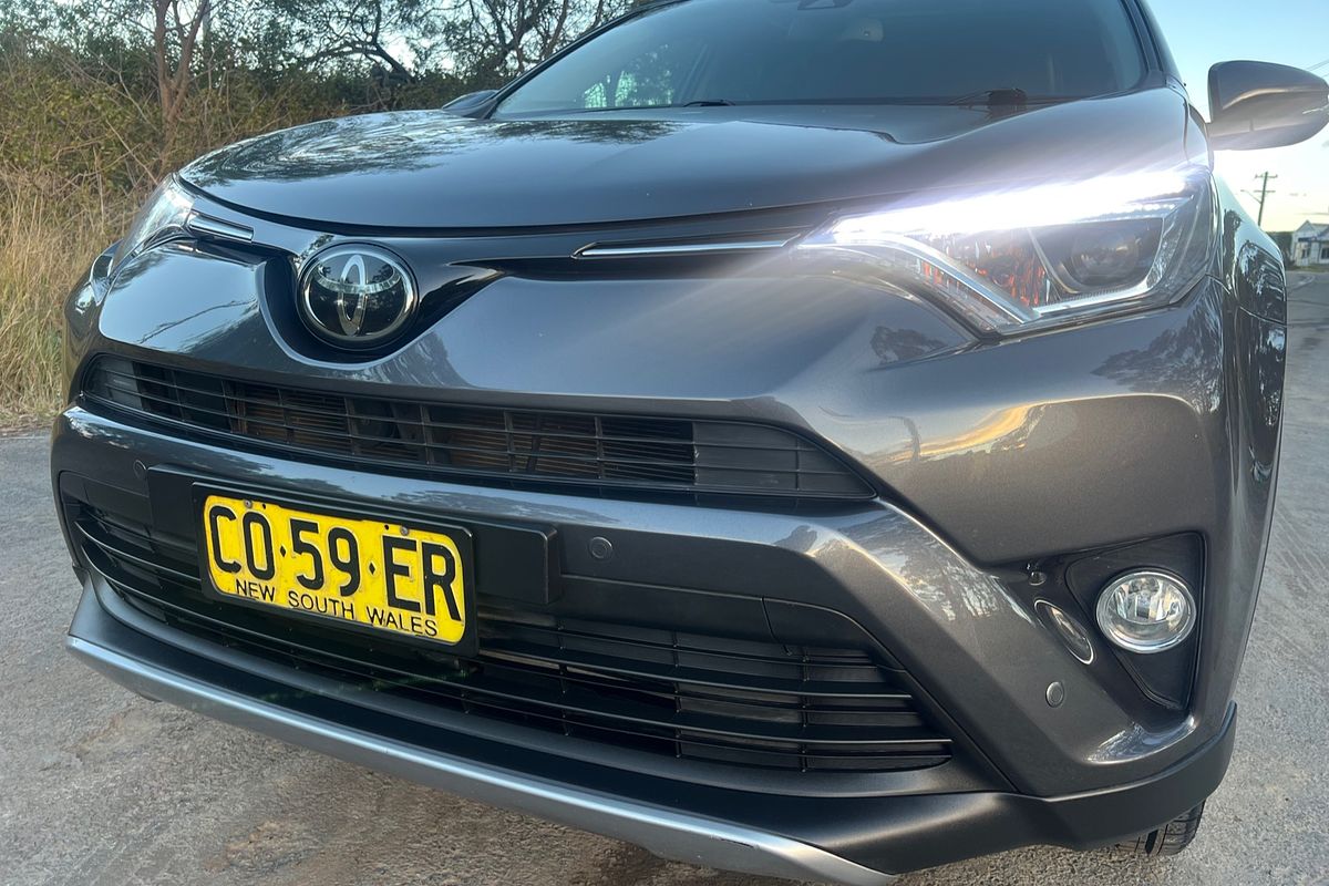 2017 Toyota RAV4 Cruiser ASA44R