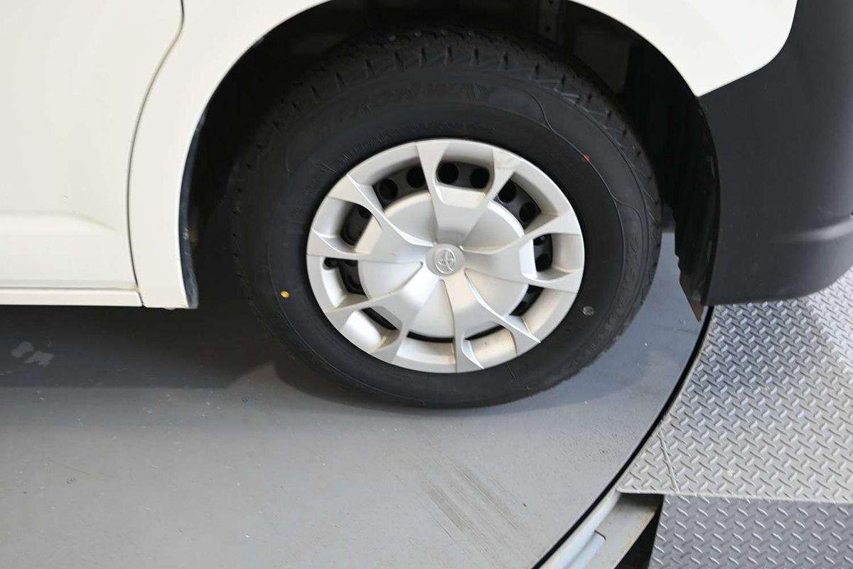 2021 Toyota Hiace GDH300R LWB