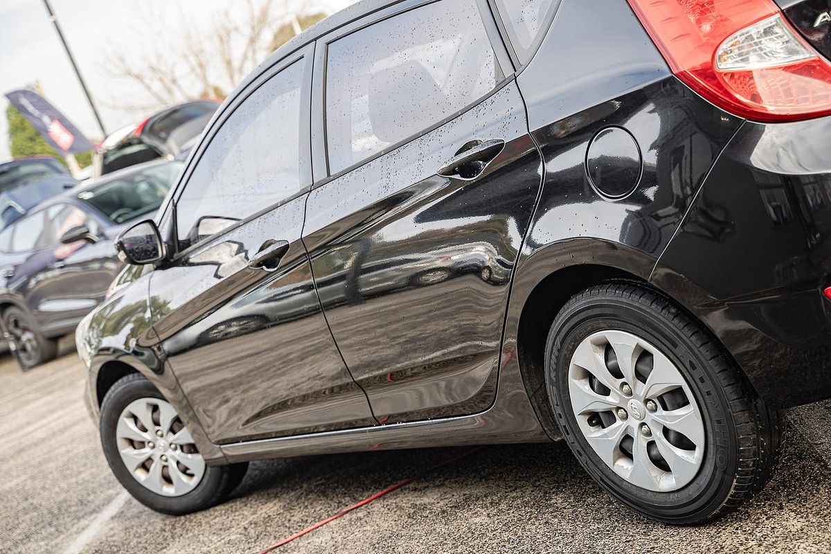 2015 Hyundai Accent Active RB3
