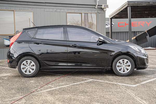 2015 Hyundai Accent Active RB3
