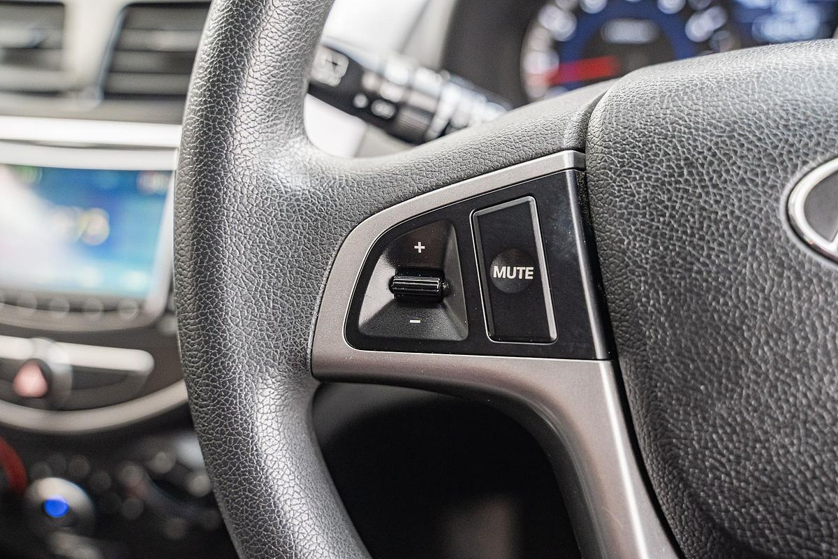 2015 Hyundai Accent Active RB3