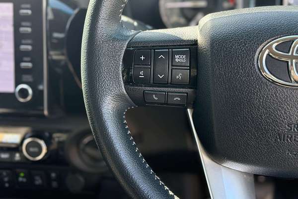 2020 Toyota Hilux SR5 GUN126R 4X4