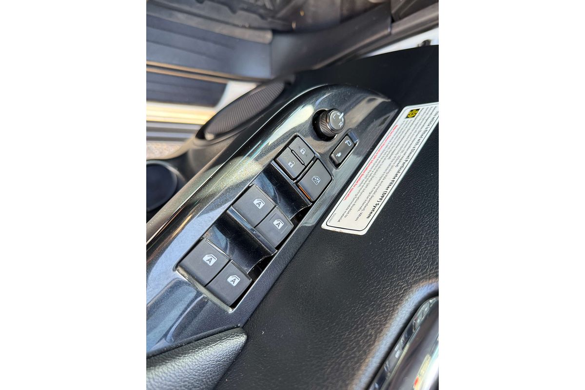 2020 Toyota Hilux SR5 GUN126R 4X4