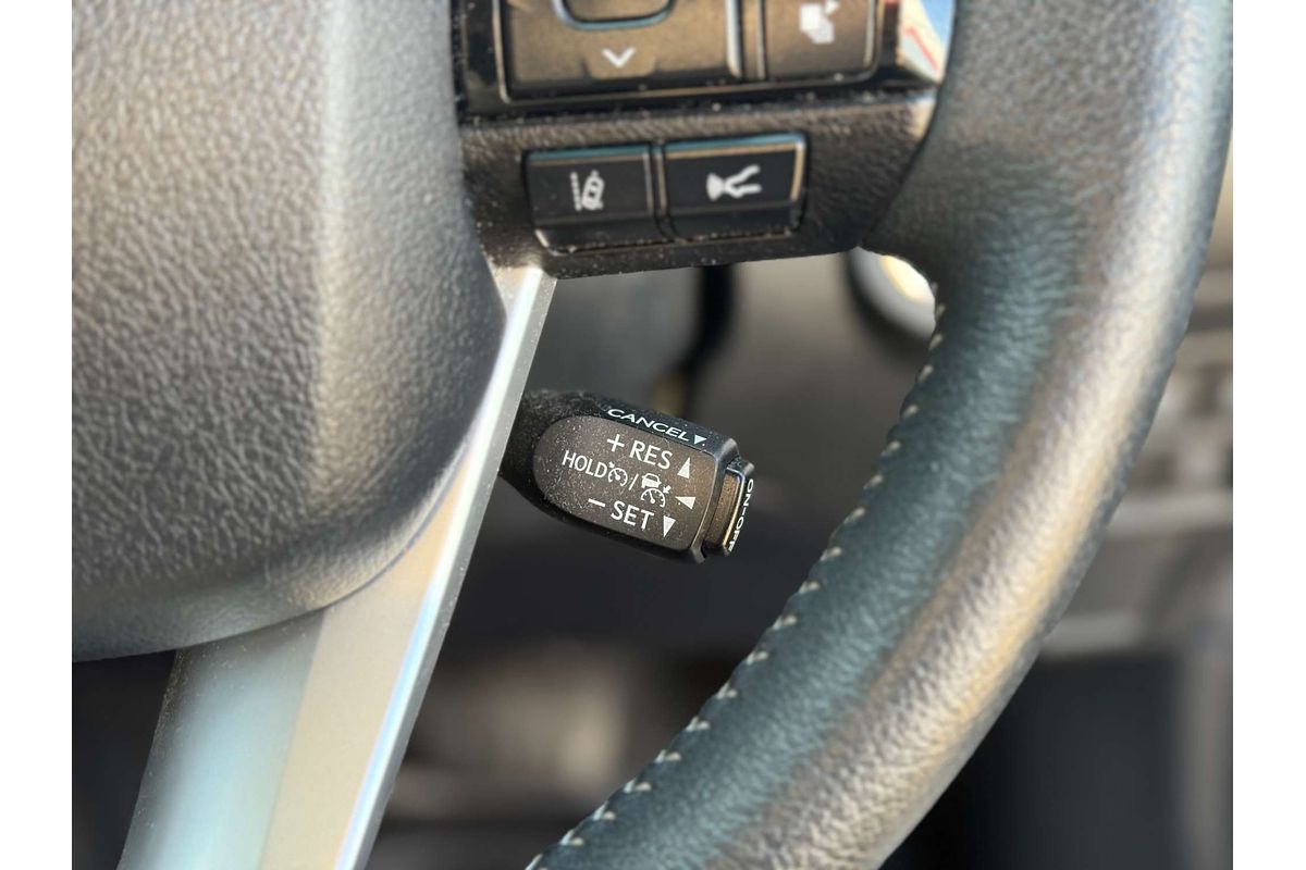 2020 Toyota Hilux SR5 GUN126R 4X4