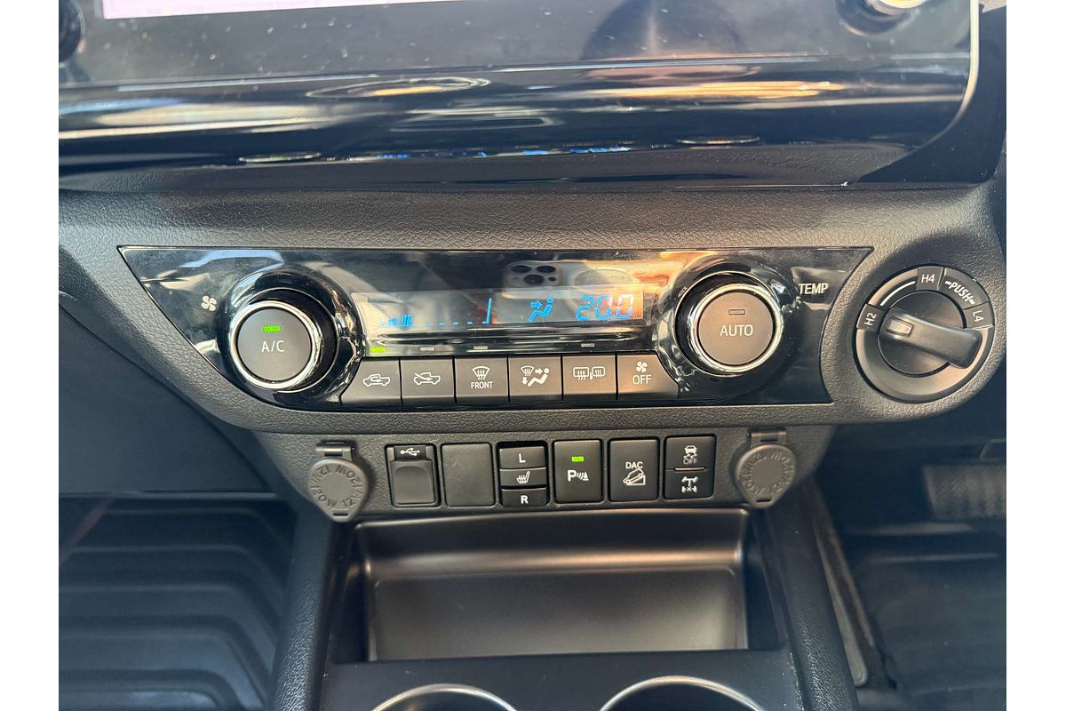 2020 Toyota Hilux SR5 GUN126R 4X4