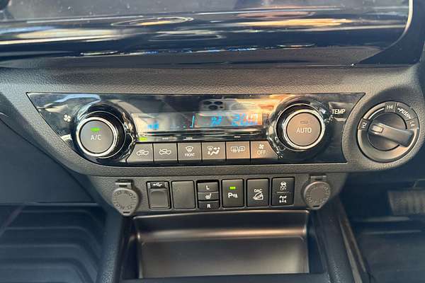 2020 Toyota Hilux SR5 GUN126R 4X4