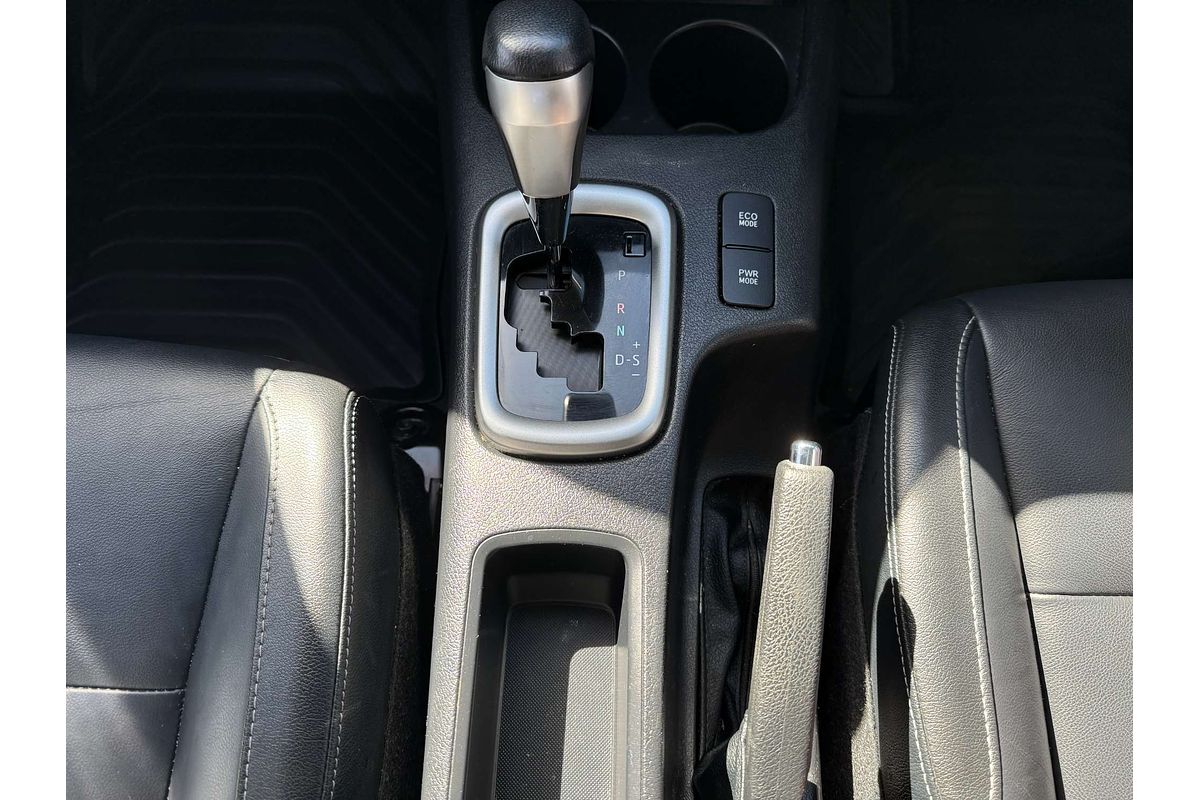 2020 Toyota Hilux SR5 GUN126R 4X4