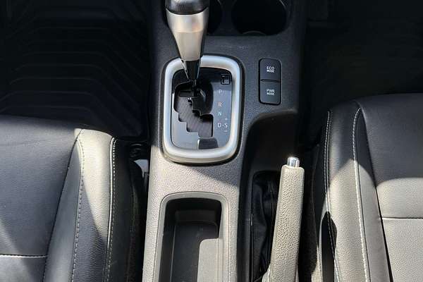 2020 Toyota Hilux SR5 GUN126R 4X4