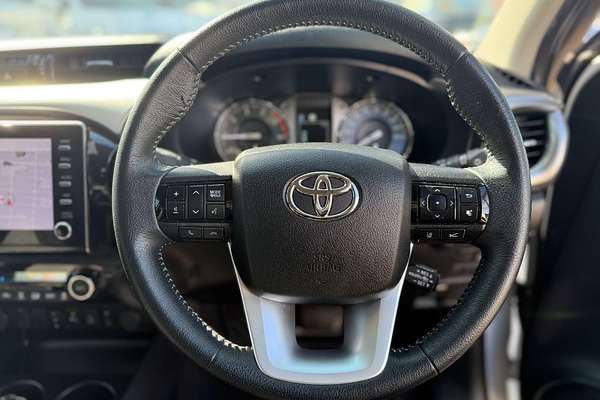 2020 Toyota Hilux SR5 GUN126R 4X4