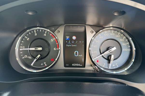 2020 Toyota Hilux SR5 GUN126R 4X4