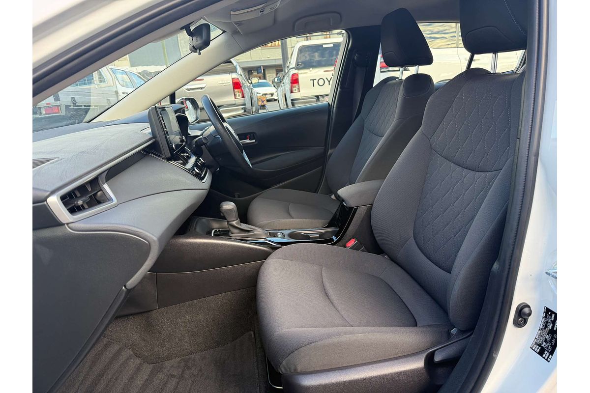 2021 Toyota Corolla Ascent Sport MZEA12R
