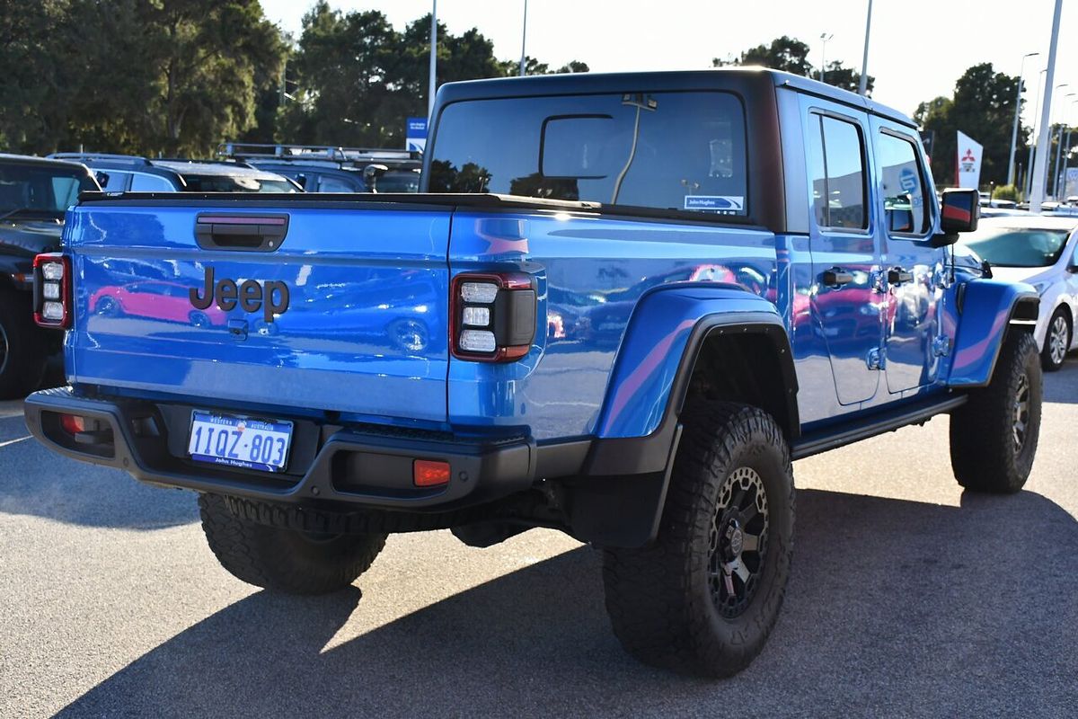 2022 Jeep Gladiator Night Eagle JT All Wheel Drive