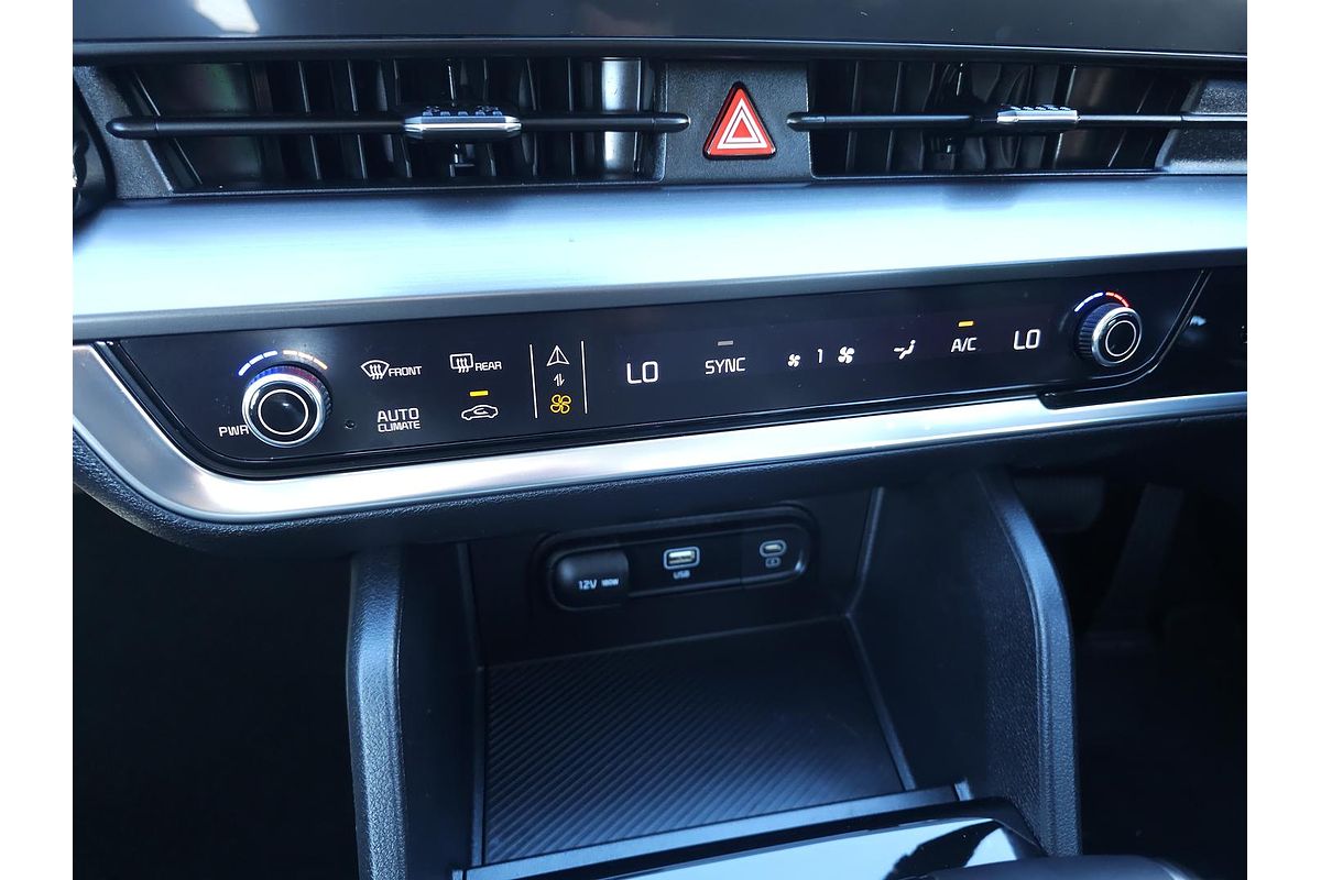 2023 Kia Sportage SX NQ5
