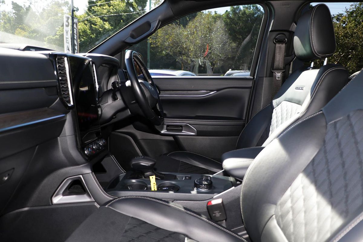 2023 Ford Everest Platinum 3.0L