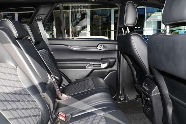 2023 Ford Everest Platinum 3.0L