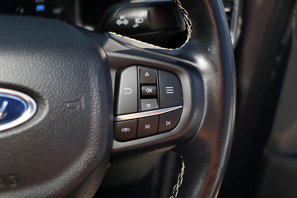 2023 Ford Everest Platinum 3.0L