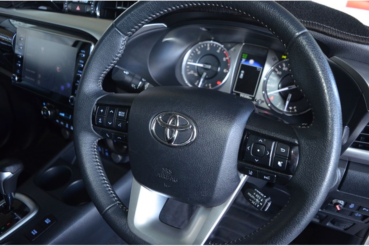 2021 Toyota Hilux SR5 GUN126R