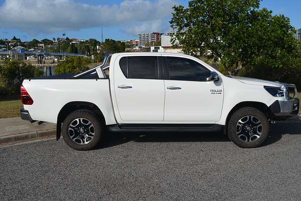 2021 Toyota Hilux SR5 GUN126R