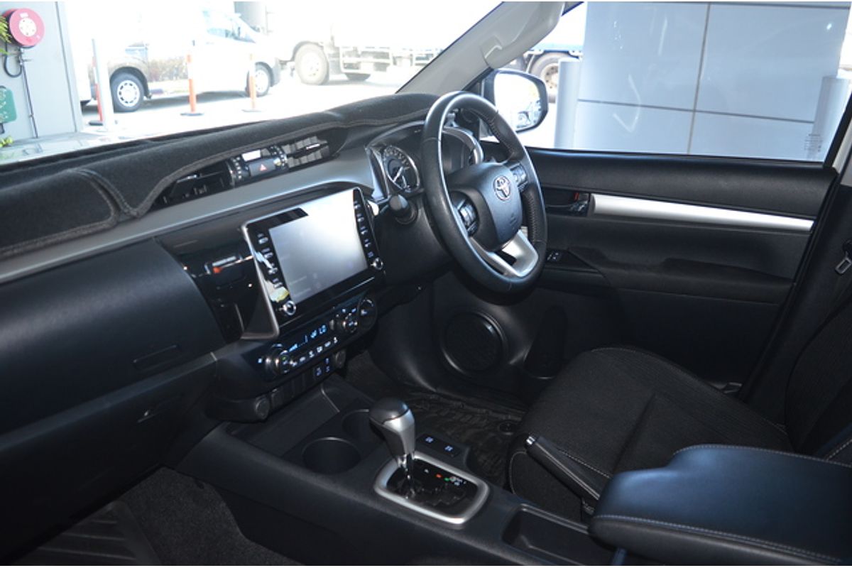 2021 Toyota Hilux SR5 GUN126R