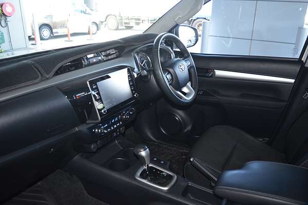 2021 Toyota Hilux SR5 GUN126R