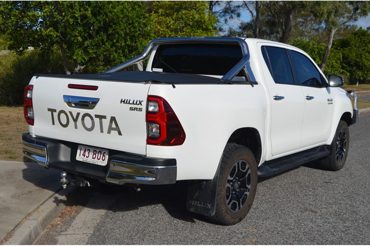 2021 Toyota Hilux SR5 GUN126R