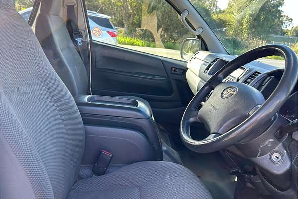2013 Toyota Hiace Commuter TRH223R