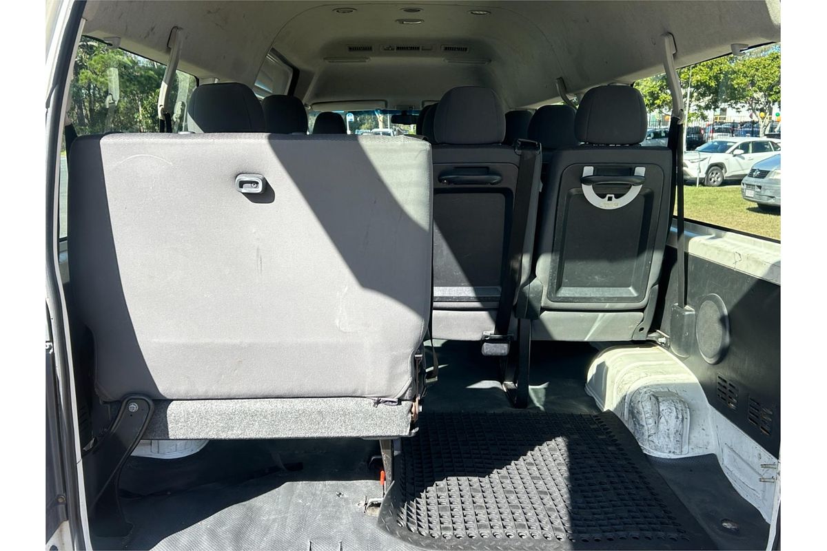 2013 Toyota Hiace Commuter TRH223R