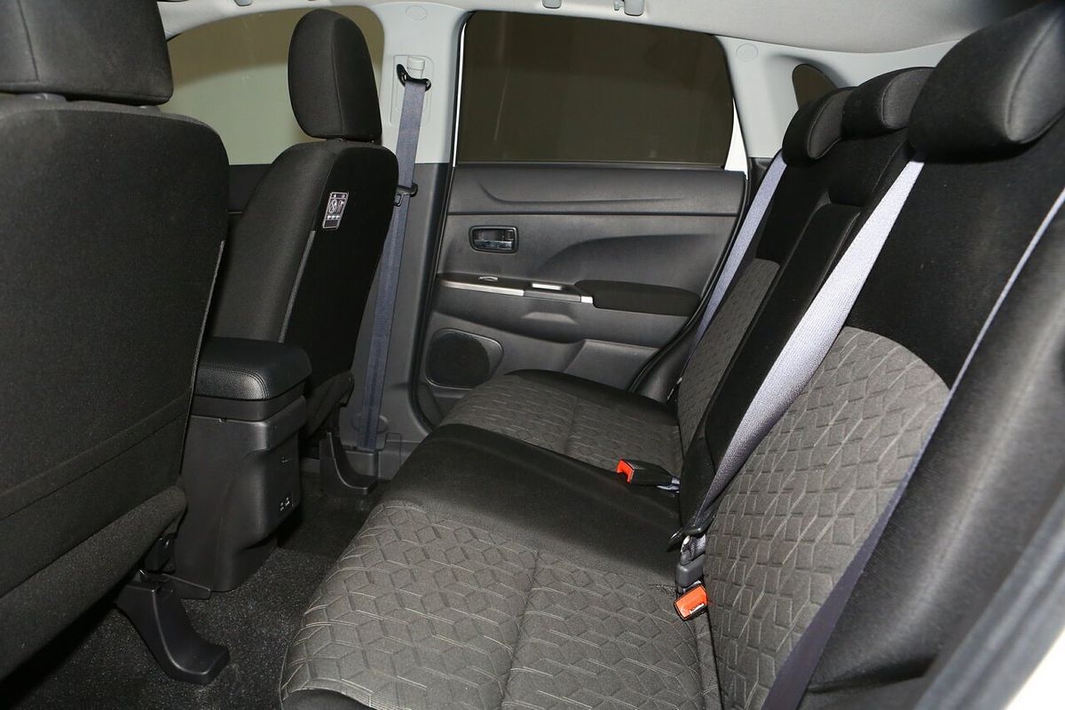2024 Mitsubishi ASX LS XD