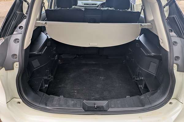 2016 Nissan X-TRAIL ST T32