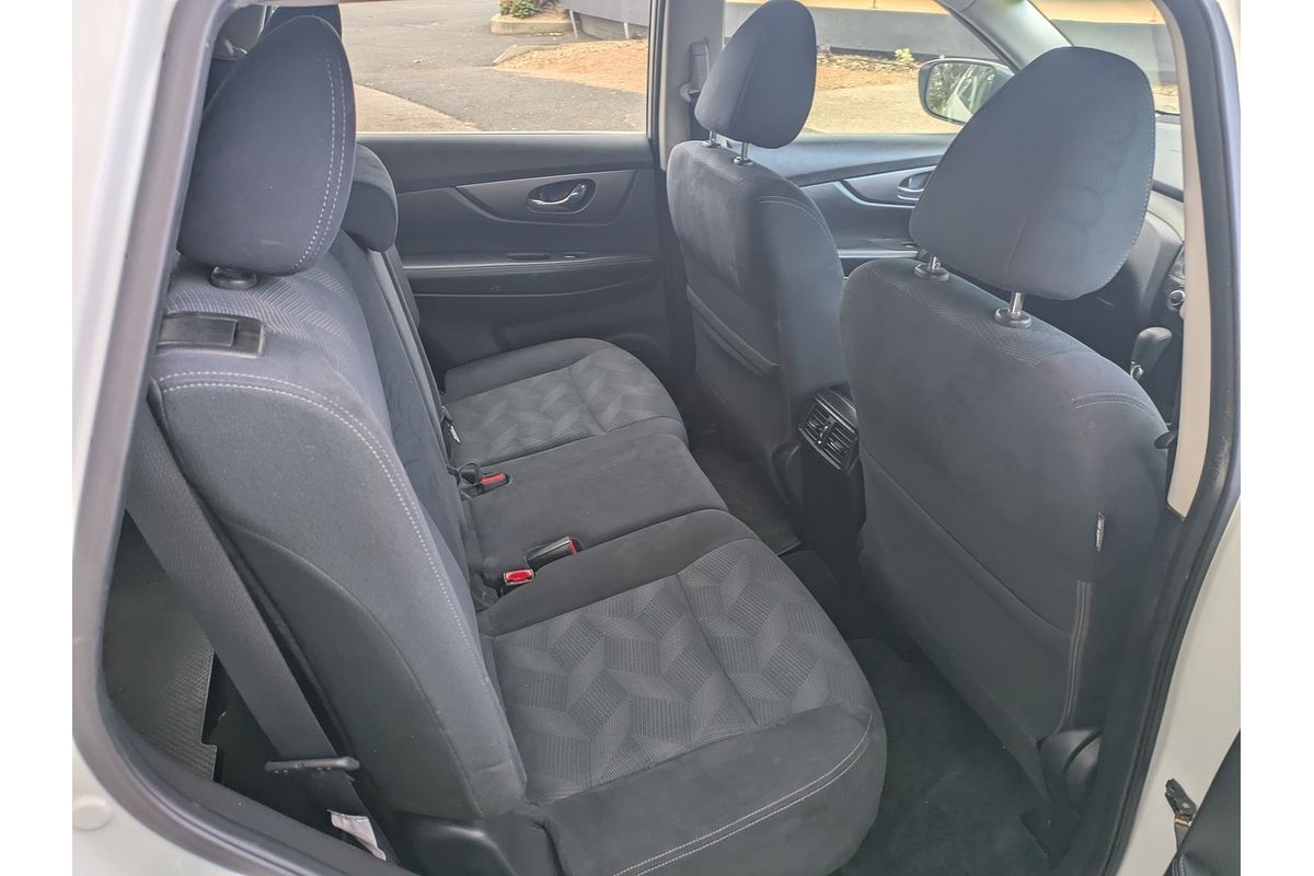 2016 Nissan X-TRAIL ST T32