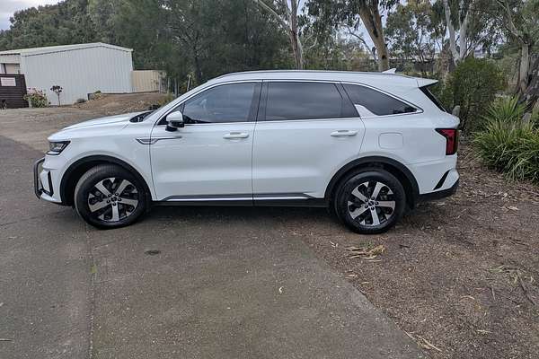 2022 Kia Sorento Sport MQ4