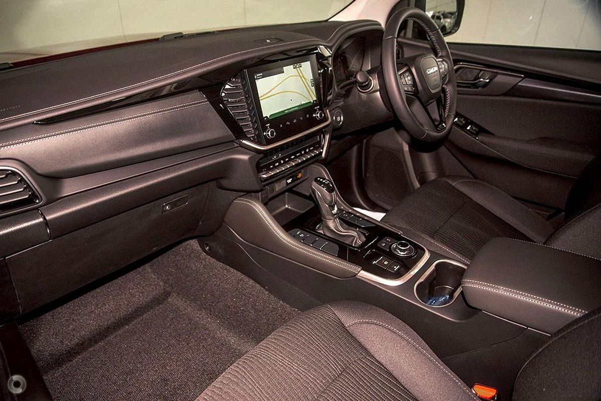 2025 Isuzu MU-X LS-U