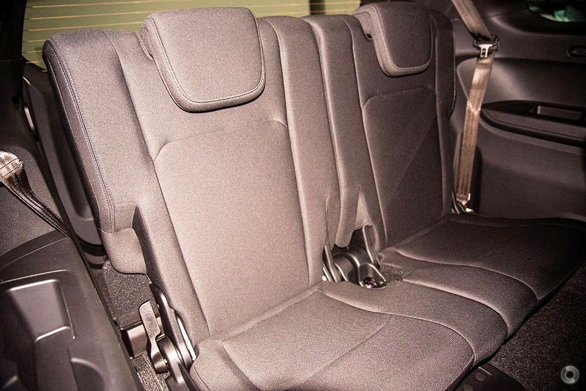 2025 Isuzu MU-X LS-U