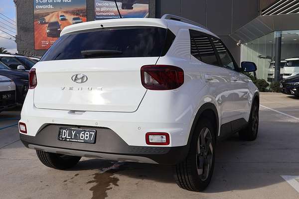 2025 Hyundai Venue Elite QX.V5