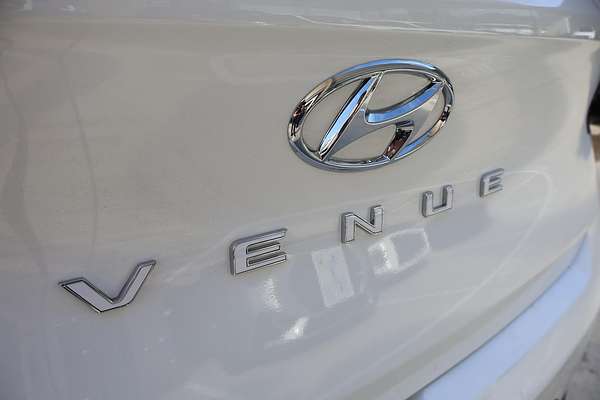 2025 Hyundai Venue Elite QX.V5