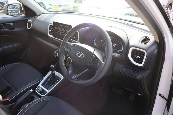 2025 Hyundai Venue Elite QX.V5