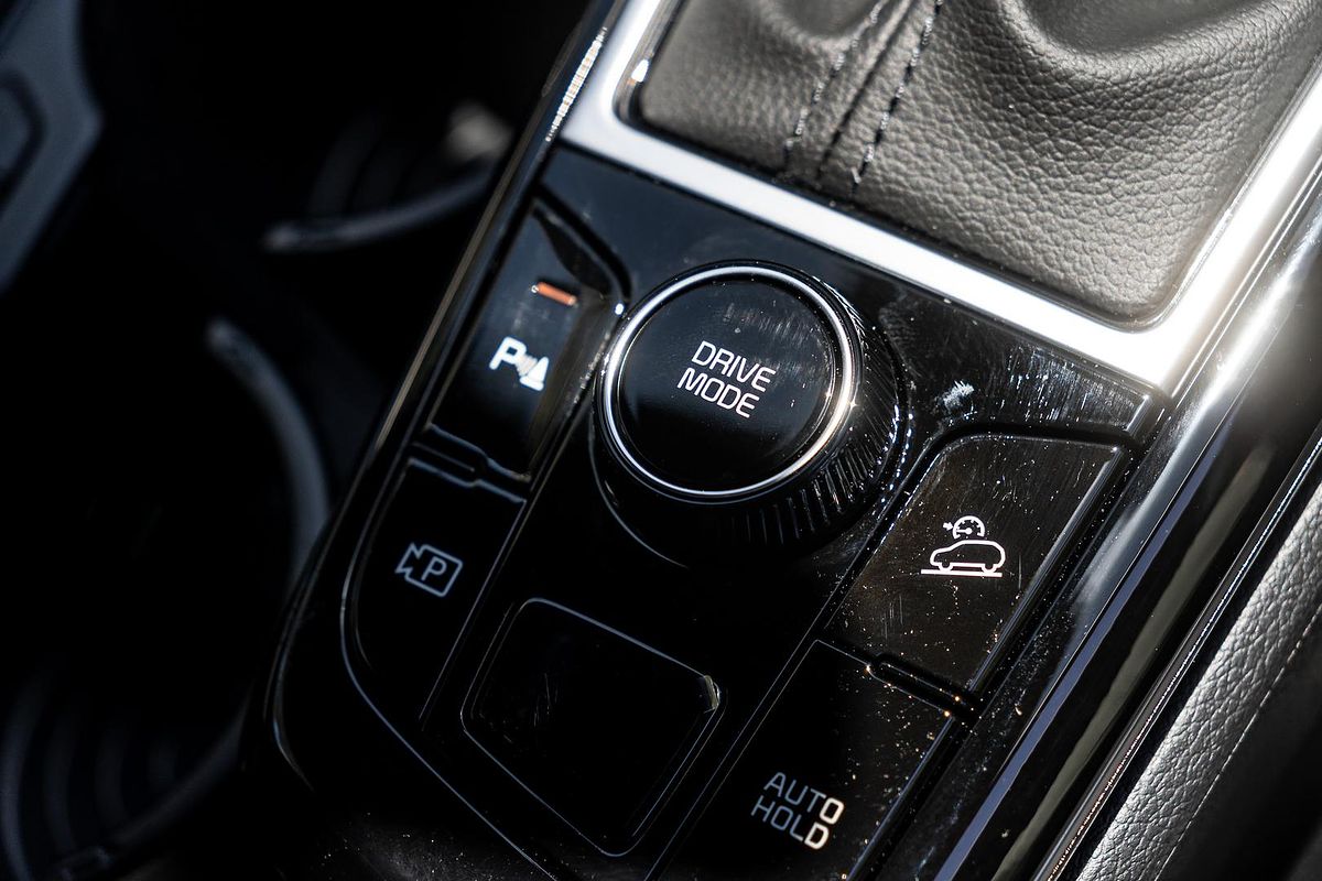 2025 Kia Sportage SX+ NQ5