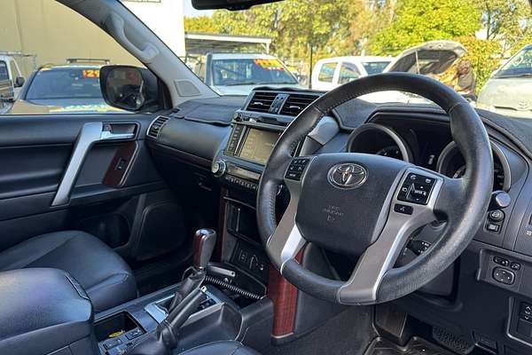 2017 Toyota Landcruiser Prado VX GDJ150R