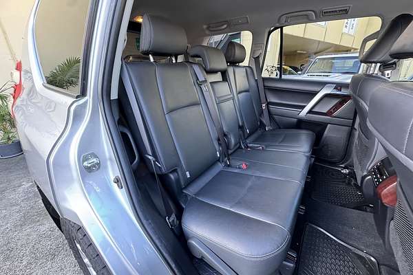 2017 Toyota Landcruiser Prado VX GDJ150R