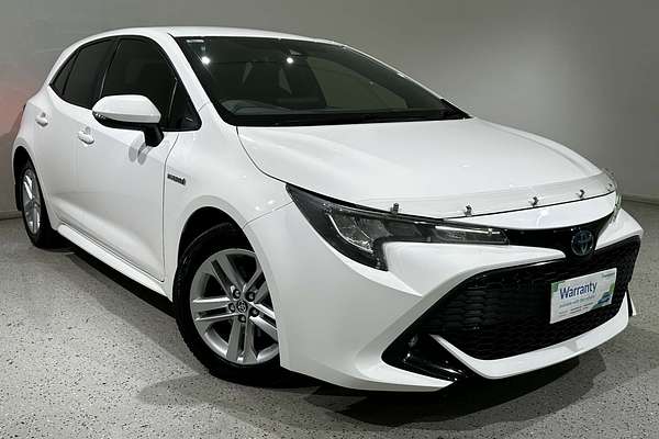 2018 Toyota Corolla SX Hybrid ZWE211R
