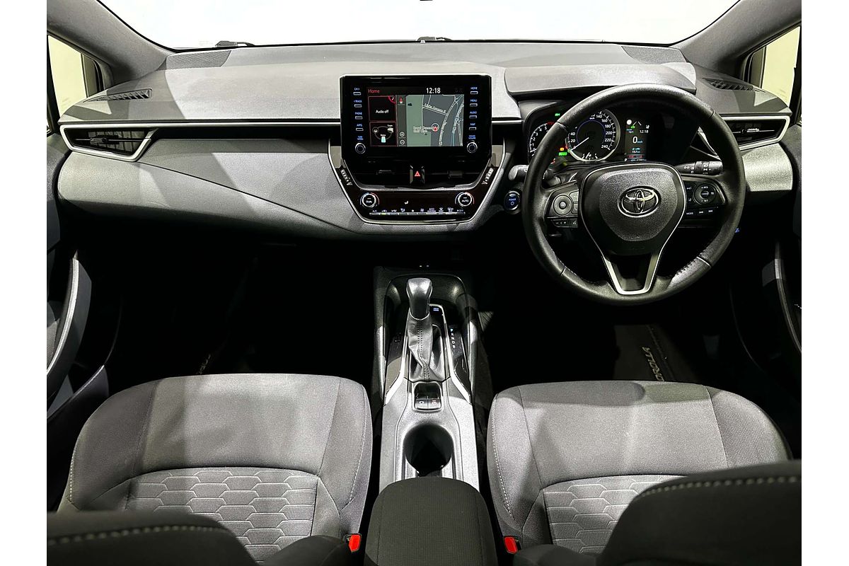 2018 Toyota Corolla SX Hybrid ZWE211R