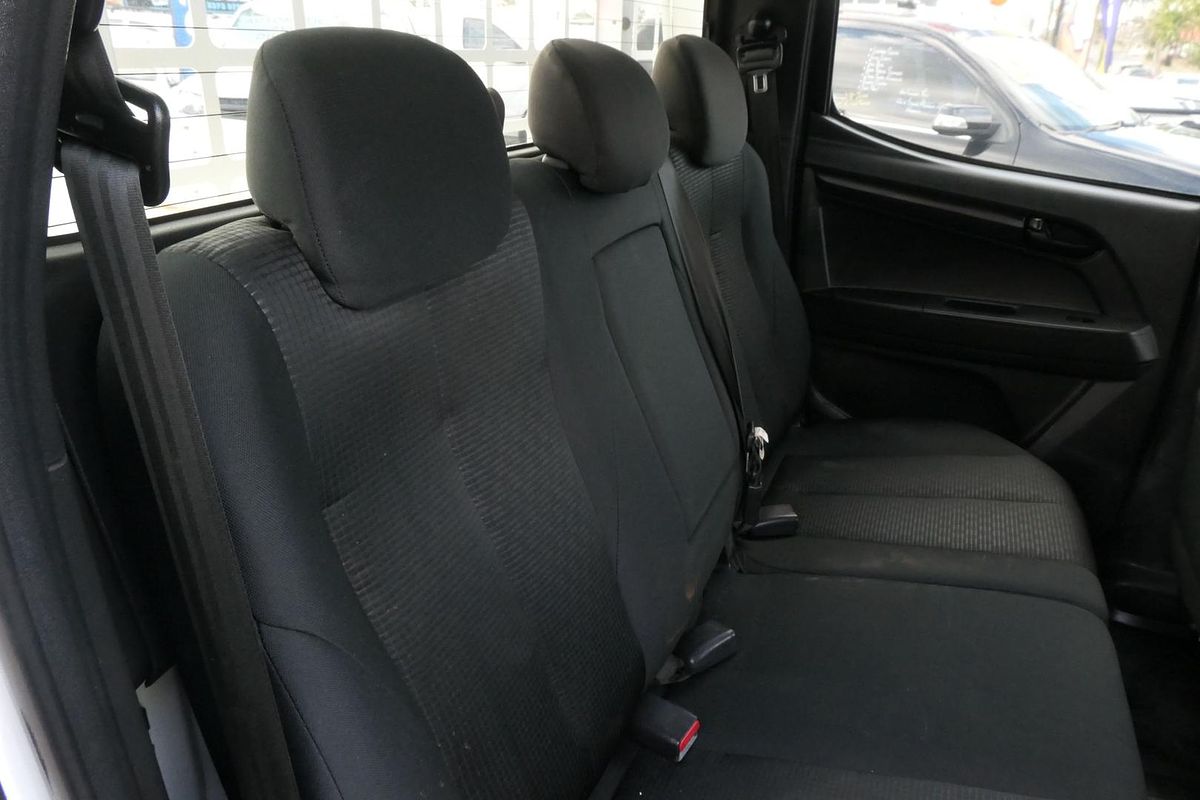 2018 Isuzu D-MAX SX High Ride Rear Wheel Drive